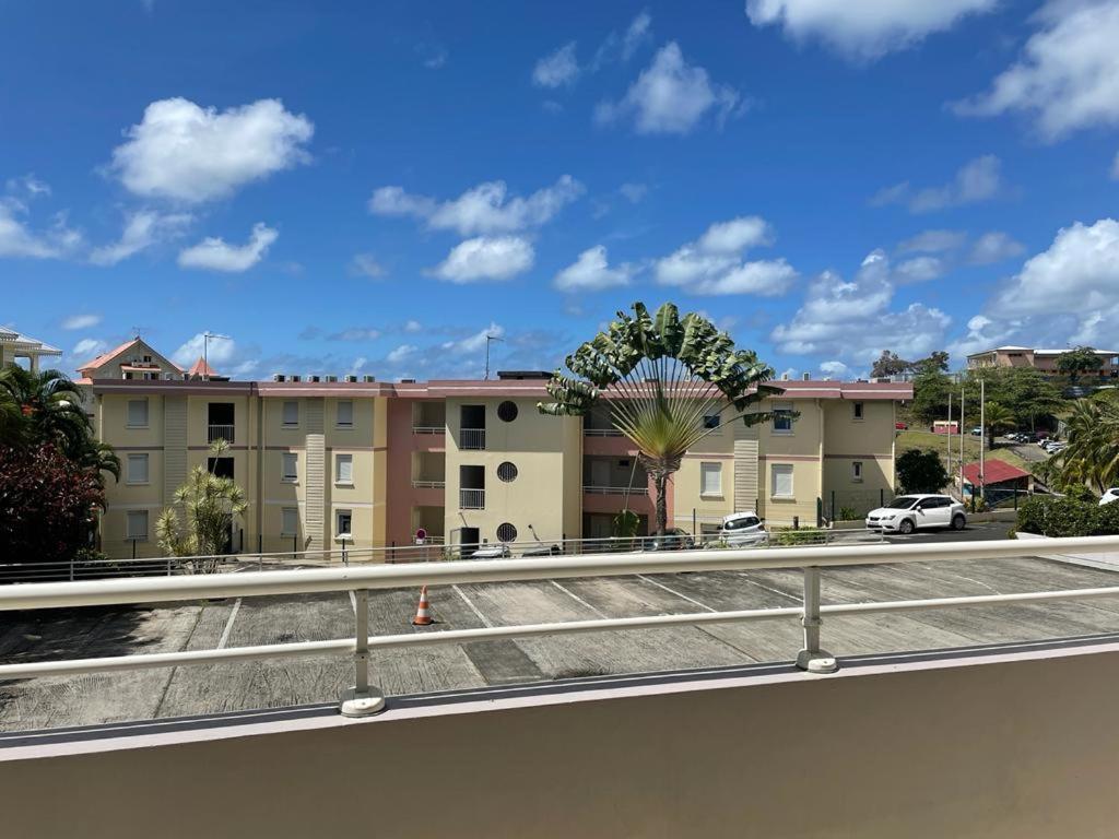 Les Terrasses De La Marina Apartment Le Marin Екстериор снимка
